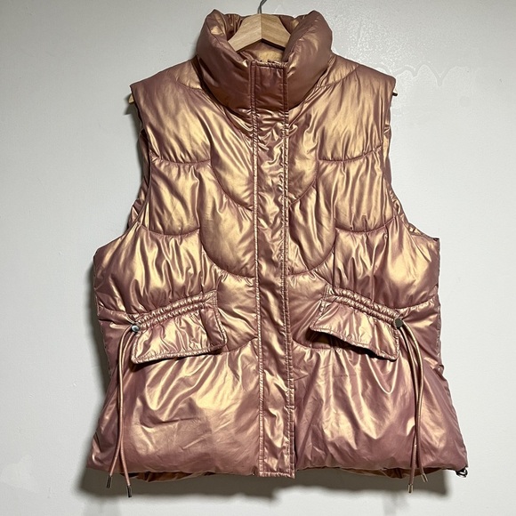 Metallic Rose Gold Puffer Vest – Women’s (Fits M/L) – Cinched Waist - Picture 2 of 9